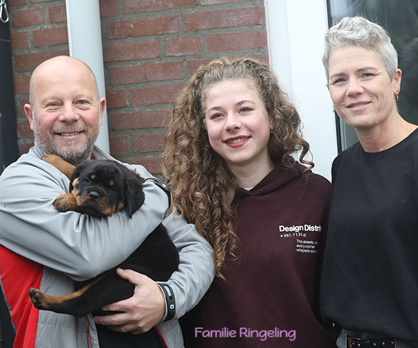 a2-nest week 8 pupfoto 8zm